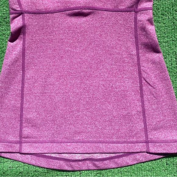 Lululemon Athletica Magenta Racerback Tank Top w/ Inner Bra Women’s Sz 4 - Picture 3 of 6